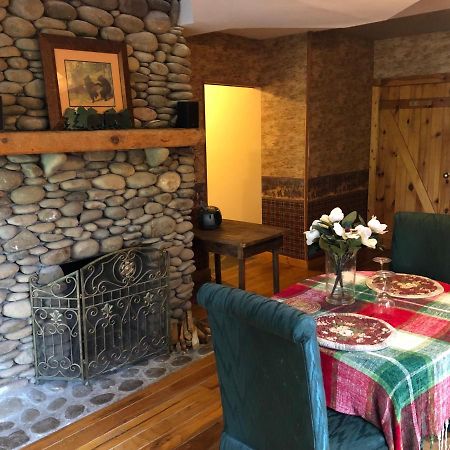 Smokies Bed And Breakfast - Evergreen Cottage Inn Pigeon Forge Extérieur photo