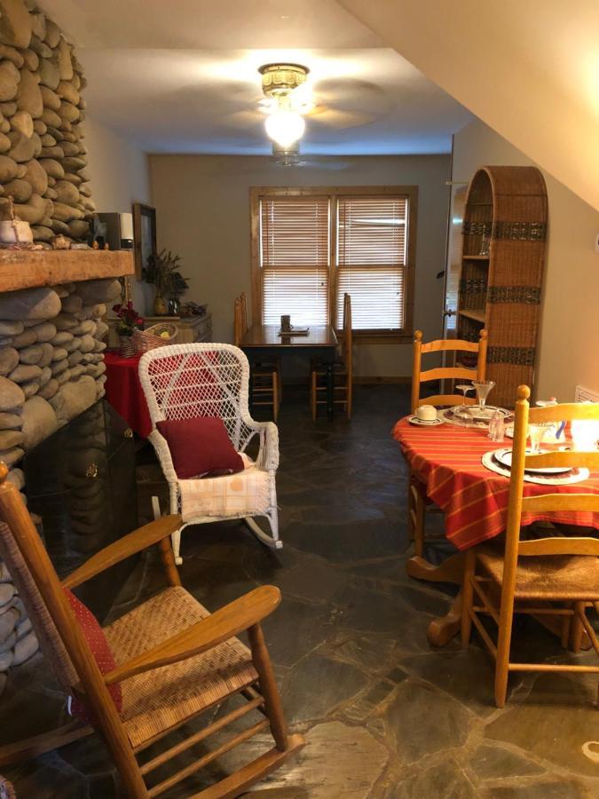 Smokies Bed And Breakfast - Evergreen Cottage Inn Pigeon Forge Extérieur photo