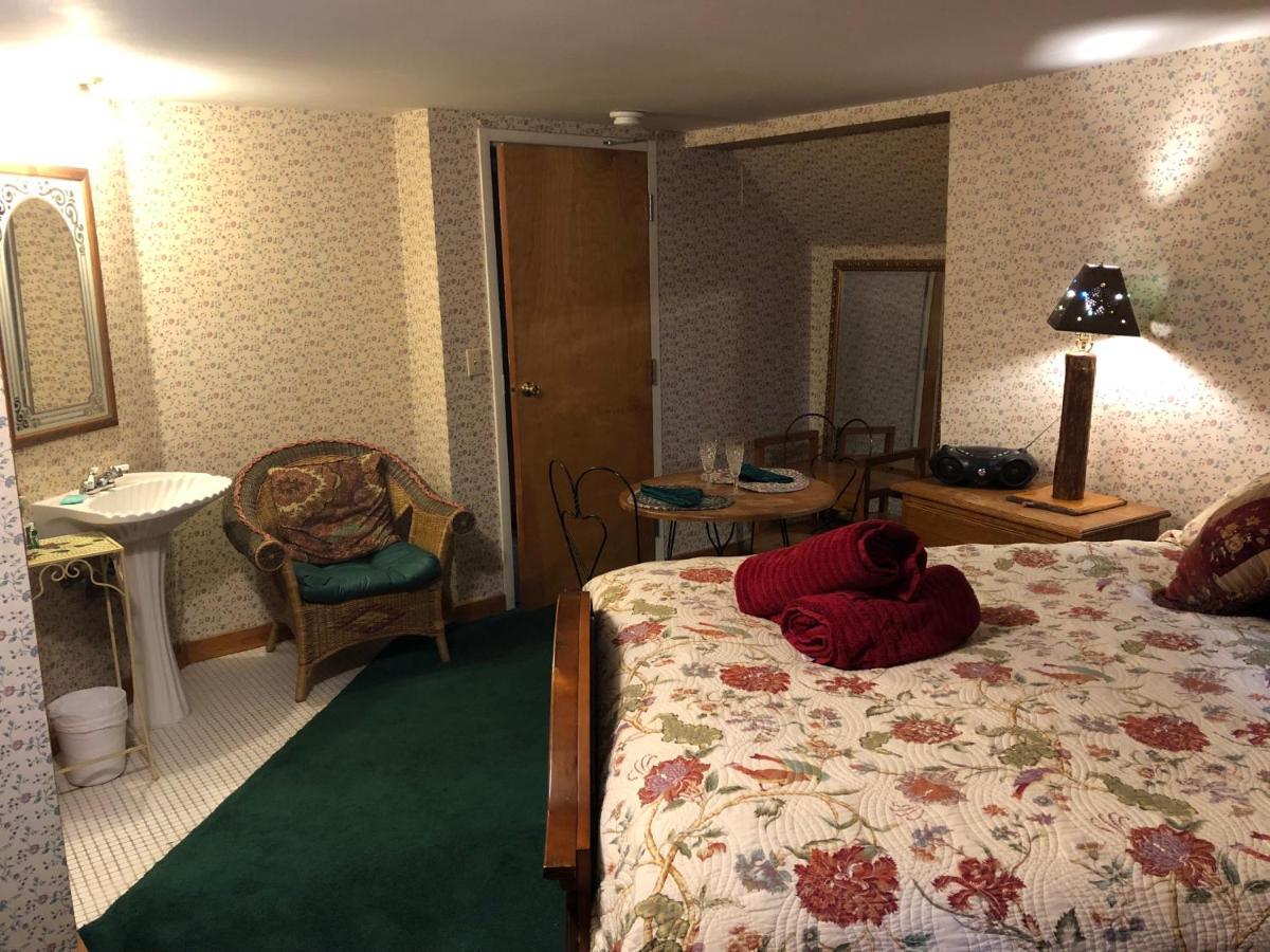 Smokies Bed And Breakfast - Evergreen Cottage Inn Pigeon Forge Extérieur photo
