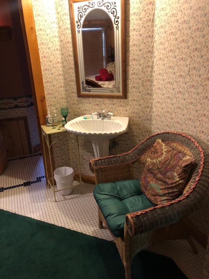 Smokies Bed And Breakfast - Evergreen Cottage Inn Pigeon Forge Extérieur photo
